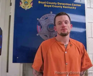 Mugshot of ZACHARY BOWE