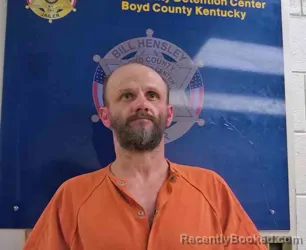 Mugshot of JOSHUA ROBERTSON booked in Boyd County, Kentucky on April 16, 2026