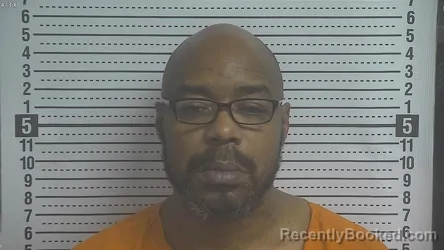Mugshot of DEAUDRE LAMAR PARRIS booked in Boyle County, Kentucky on August 4, 2026