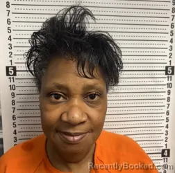 Mugshot of MELANIE LYNN HAMILTON