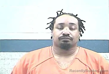 Mugshot of EINN XZAVIER DONALD booked in Breckinridge County, Kentucky on June 8, 2026
