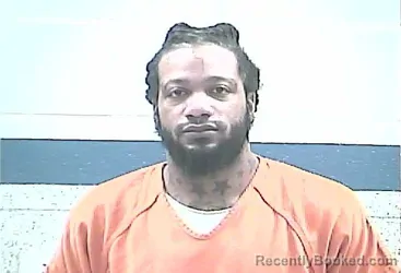 Mugshot of KARIAHN DANTE ROBINSON