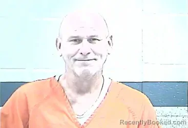 Mugshot of KENNETH BRADLEY WHITWORTH