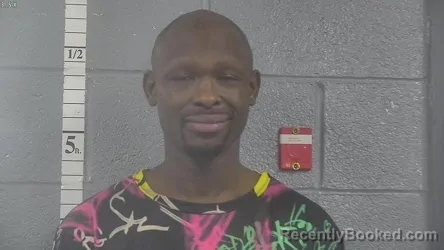 Mugshot of DEVONTE SMALLS