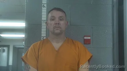 Mugshot of DUSTIN SUTHERLAND booked in Bullitt County, Kentucky on April 2, 2026