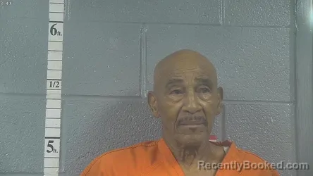 Mugshot of LEONARD E YATES booked in Bullitt County, Kentucky on June 19, 2026