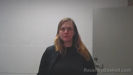 Mugshot of SAMANTHA TURNER