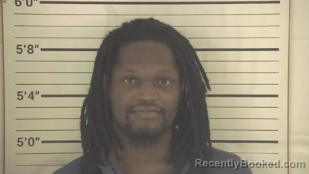 Mugshot of ALONTE MARTEZ GLOVER booked in Campbell County, Kentucky on June 22, 2026
