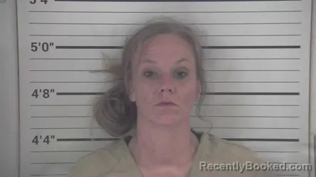 Mugshot of CHELSEA ANN-MARIE ELLIOTT booked in Campbell County, Kentucky on July 1, 2026