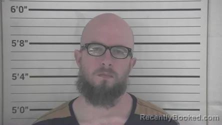 Mugshot of Dustin Wayne Griffin booked in Campbell County, Kentucky on October 22, 2026