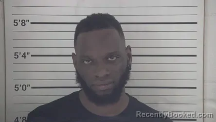 Mugshot of DAYSHUN JOSE MCCOLLUM booked in Campbell County, Kentucky on May 22, 2026