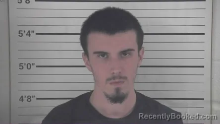 Mugshot of Damen Brent Snellings booked in Campbell County, Kentucky on September 22, 2026