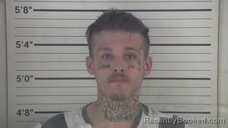 Mugshot of ETHAN MARSHALL LITTLE booked in Campbell County, Kentucky on April 25, 2026