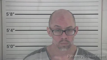 Mugshot of ERNIE JOE SIZEMORE booked in Campbell County, Kentucky on May 1, 2026