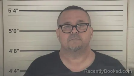 Mugshot of ERNEST PAUL SHACKELFORD booked in Campbell County, Kentucky on May 1, 2026