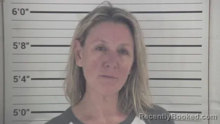 Mugshot of JACQUELYN ANN NOSAN booked in Campbell County, Kentucky on April 28, 2026