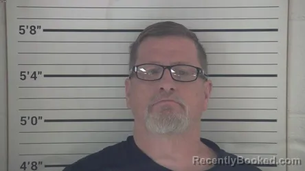 Mugshot of JOSEPH DANIEL WALLEN booked in Campbell County, Kentucky on May 6, 2026