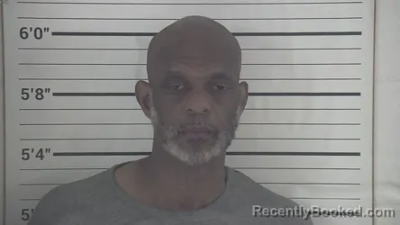 Mugshot of LATARRO D MITCHELL booked in Campbell County, Kentucky on June 27, 2026