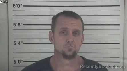 Mugshot of MATTHEW CARL CAMPBELL