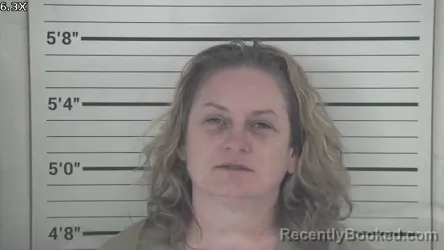 Mugshot of ROBIN JULIA CHADWELL