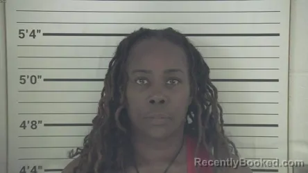 Mugshot of SHAMIKA LYNN OWENS booked in Campbell County, Kentucky on June 10, 2026