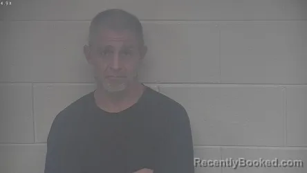 Mugshot of DANIEL HOWARD