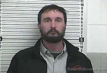 Mugshot of ETHAN THOMAS GOODPASTOR