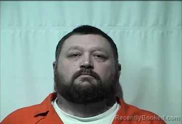 Mugshot of DONALD WAYNE HOWARD