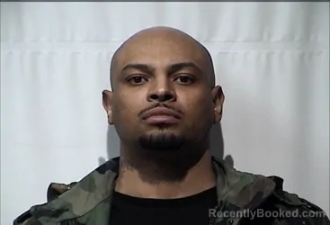 Mugshot of TERRELL JEVON MAYS