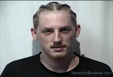 Mugshot of CURTIS TAVIN MULLINS