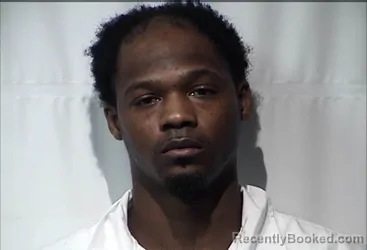 Mugshot of SHACOREY JERMAINE DONELSON