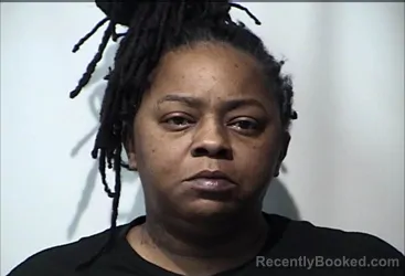 Mugshot of MADDANA DERENA OUTLAW