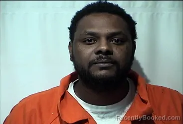 Mugshot of ANGELO LEVON HUTCHISON booked in Christian County, Kentucky on March 20, 2026