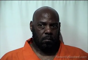 Mugshot of CARLOS MARTEECE SIGGUS booked in Christian County, Kentucky on March 31, 2026