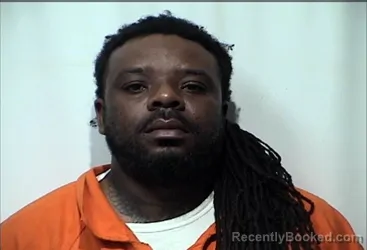 Mugshot of TENQUALIS MAURICE CRONEY booked in Christian County, Kentucky on April 3, 2026