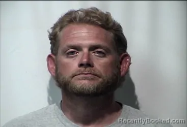 Mugshot of JOSEPH DWAYNE DIXON booked in Christian County, Kentucky on April 26, 2026