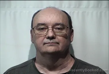 Mugshot of TIMOTHY EUGENE HALLBECK booked in Christian County, Kentucky on May 1, 2026