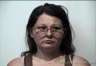 Mugshot of AUTUMN ANN HUNTER booked in Christian County, Kentucky on May 5, 2026