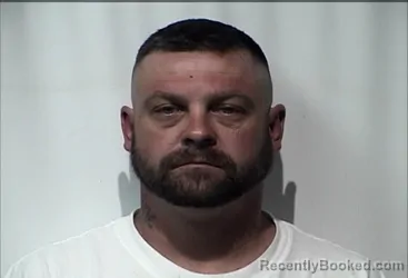 Mugshot of DUSTIN SINCLAIRE HARRIS booked in Christian County, Kentucky on May 16, 2026