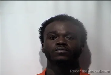 Mugshot of SHANE DASHAWN FRANCIS booked in Christian County, Kentucky on June 6, 2026