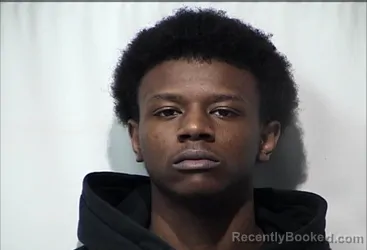 Mugshot of NA'DARIEN KAYSHUN ROWE booked in Christian County, Kentucky on June 26, 2026