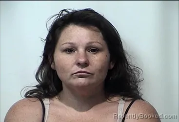 Mugshot of AUTUMN ANN HUNTER booked in Christian County, Kentucky on July 8, 2026