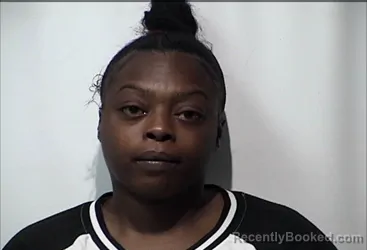 Mugshot of Dayquanesha Lanae Redd booked in Christian County, Kentucky on August 23, 2026