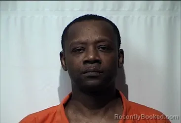 Mugshot of Steven Lashawn Mcintosh booked in Christian County, Kentucky on October 8, 2026