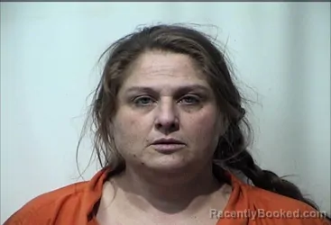 Mugshot of Savannah Lynn Lindsey booked in Christian County, Kentucky on October 16, 2026