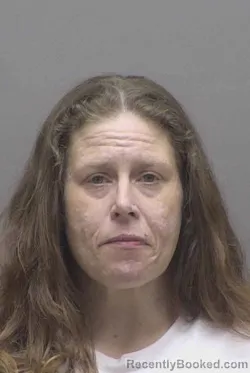 Mugshot of FELICIA MICHELLE PEELER booked in Lincoln County, North Carolina on May 5, 2026