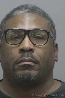 Mugshot of TRAVIS DECOE LEGETTE