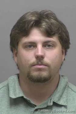 Mugshot of SETH HAYDEN WILLIS booked in Lincoln County, North Carolina on April 2, 2026