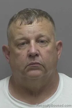 Mugshot of DELL SCOTT GARREN booked in Lincoln County, North Carolina on June 2, 2026