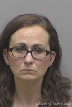 Mugshot of Jennifer Mott Redd booked in Lincoln County, North Carolina on October 19, 2026
